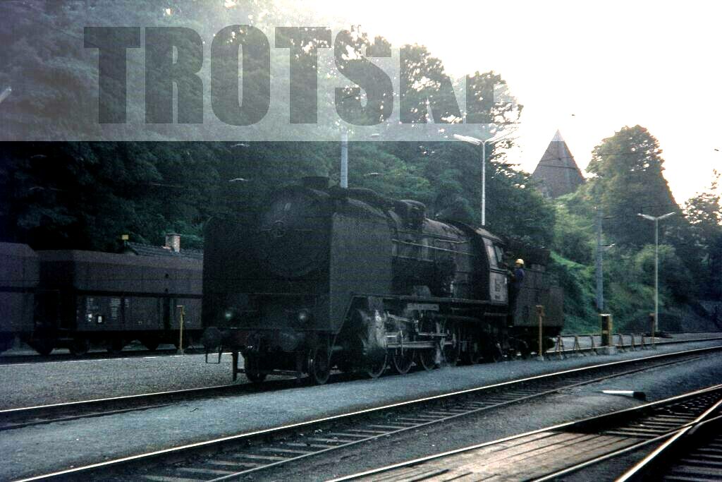 s-l1600  Loco 06 030 Spielfeld 1973 Original.jpg