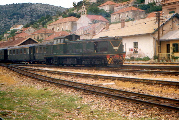 DHL 740 na čelu voza u Dubrovniku..jpg