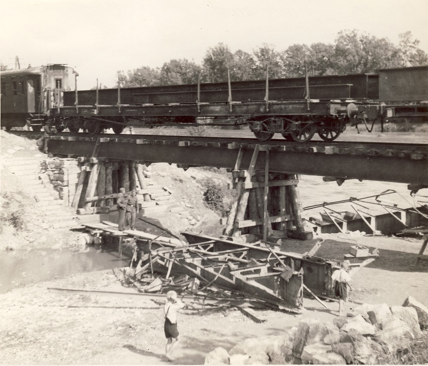 1945. Proba provizornog mosta na Pragersko-Kotoriba kod Ormoza.jpg