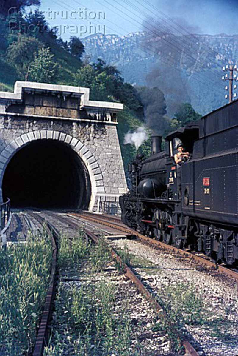 Karavanke-tunel.jpg