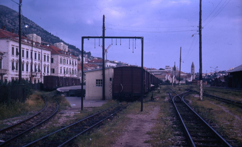 DubrovnikTovarniProfil.jpg