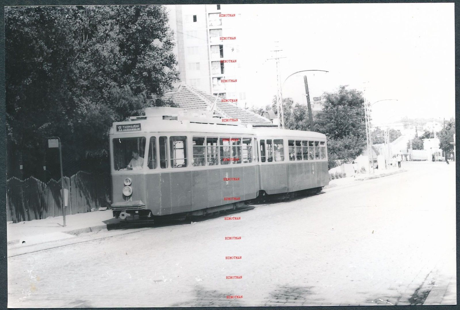 64 - 01.jpg