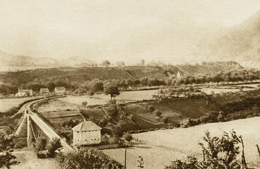 1280px-Narrow-Gauge-Railway_Narentabahn_Jablanica_Bridge.jpg