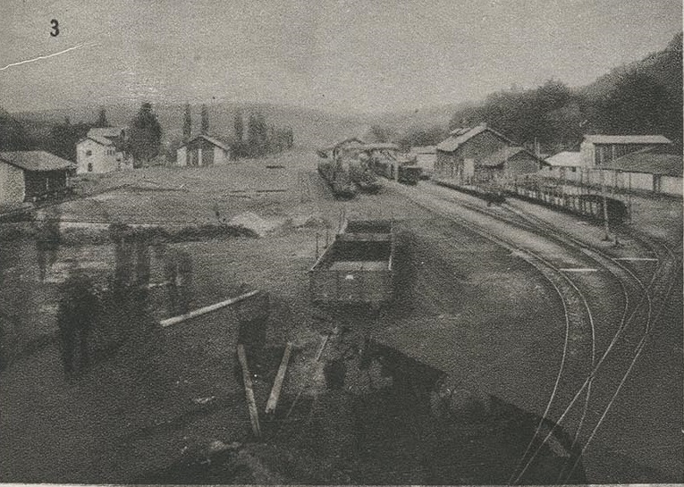 3 Gradnja pruge Gracac-Pribudic-Knin 1923 stanica Knin 103 od Splita.jpg
