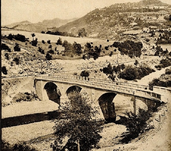 1928 pruga na ulazu u Rzavsku klisuru.jpg