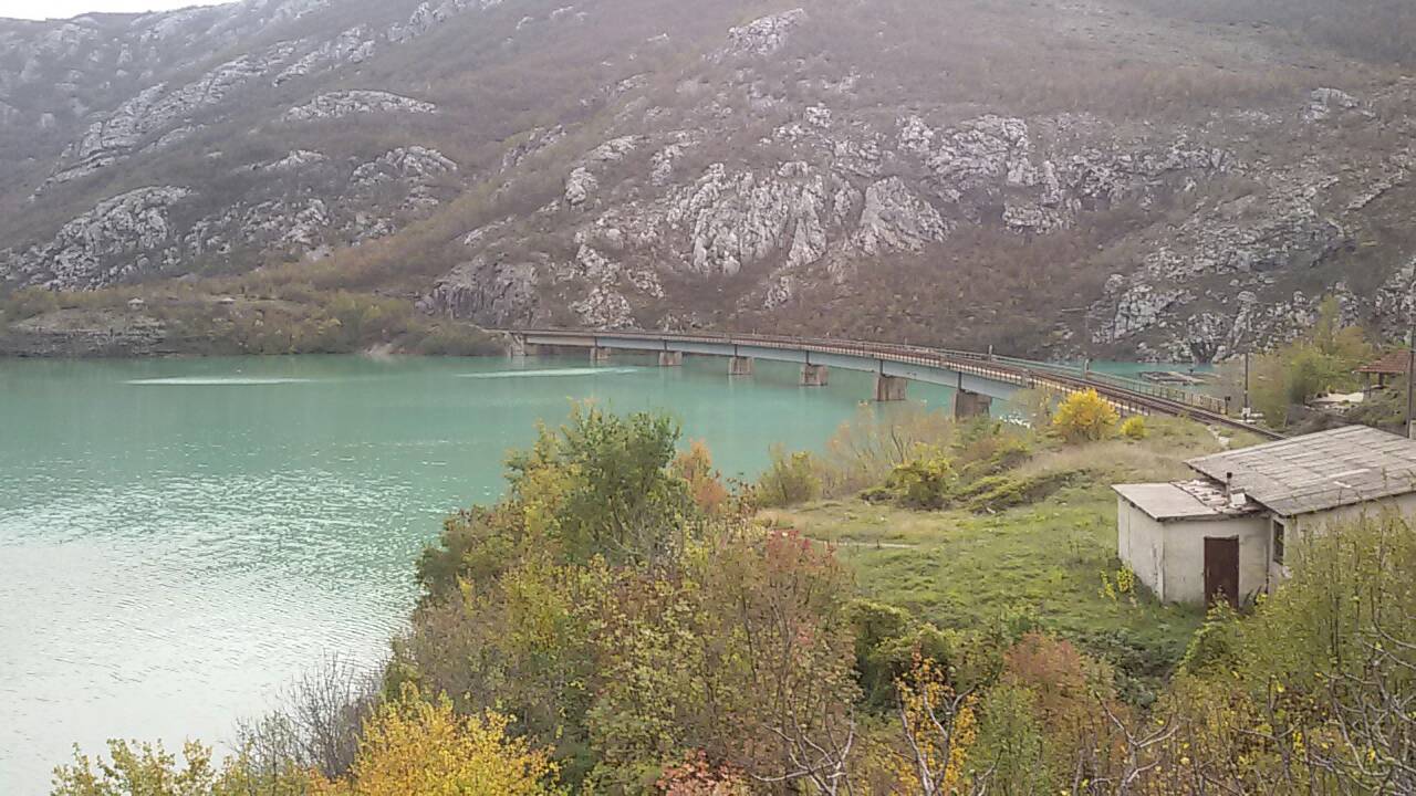 IMG-ece5f18d0ab25931c34cccb1c6952e0c-V.jpg