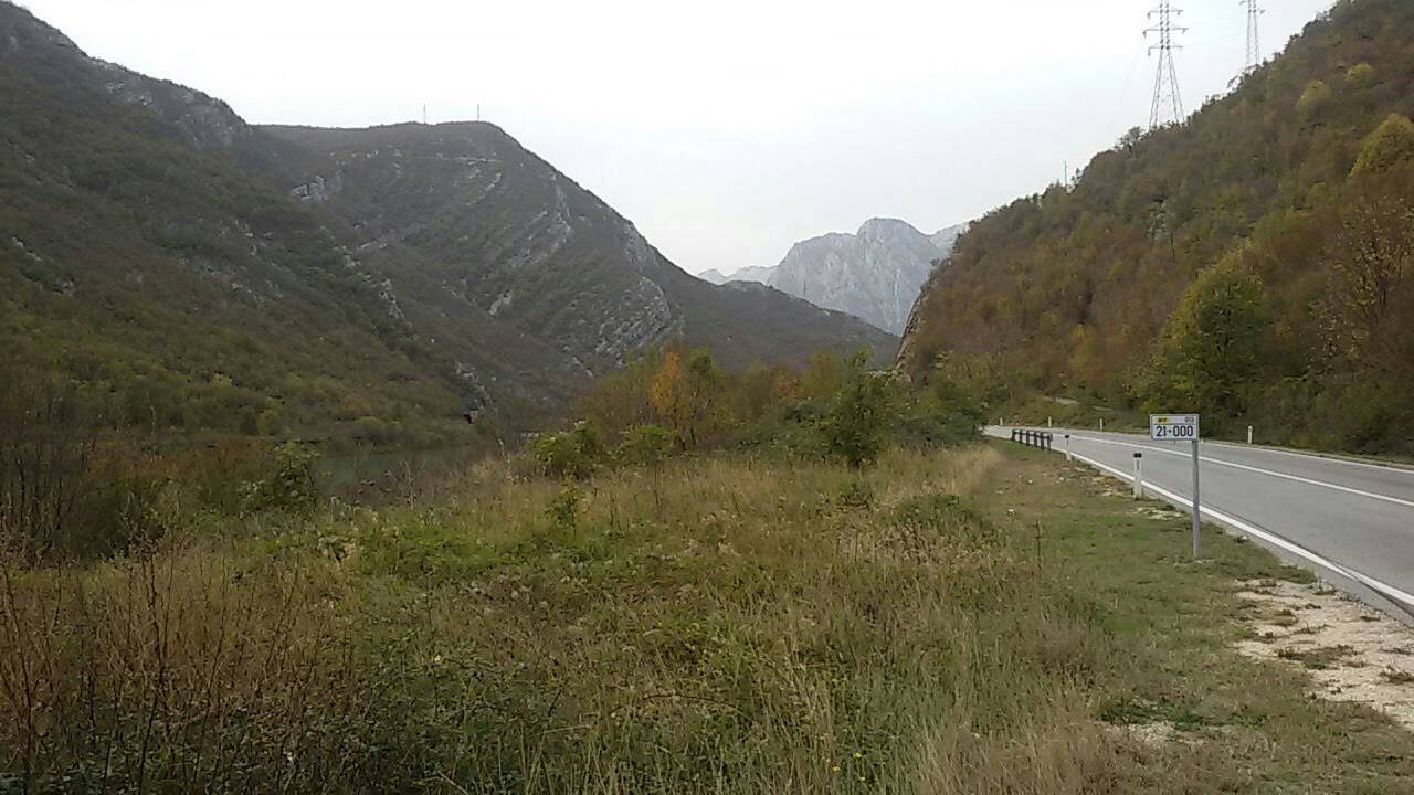 IMG-600f7bac29fa9584d5f4cda408e9a745-V.jpg
