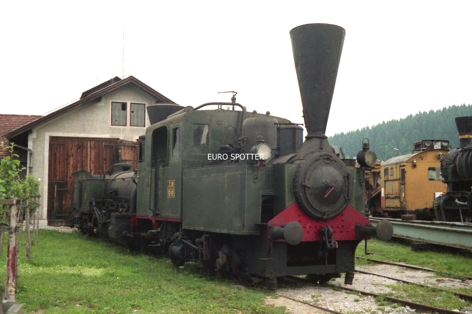 B566N-35mm-Negative-JZSüdbahn-No-162001452-Yugoslavia.jpg