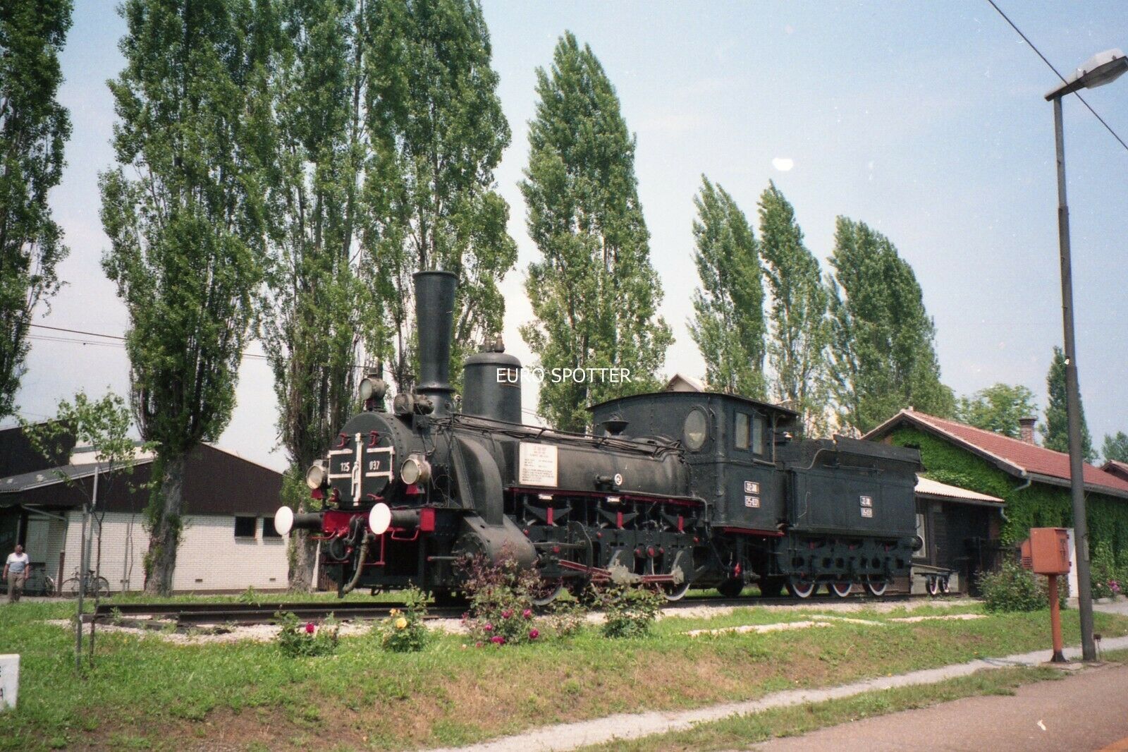 B578N-35mm-Negative-JZ-125-037-Yugoslavia.jpg