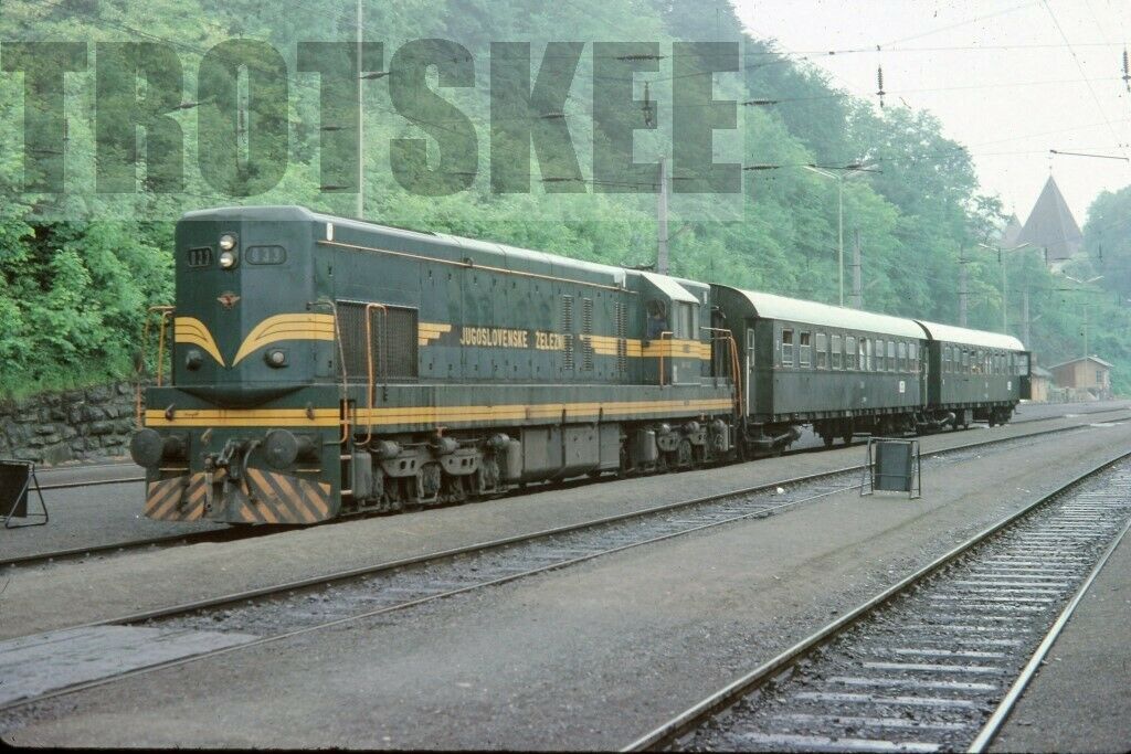 s-l1600 Loco 661- 033 1976 Original Jugoslavia.jpg