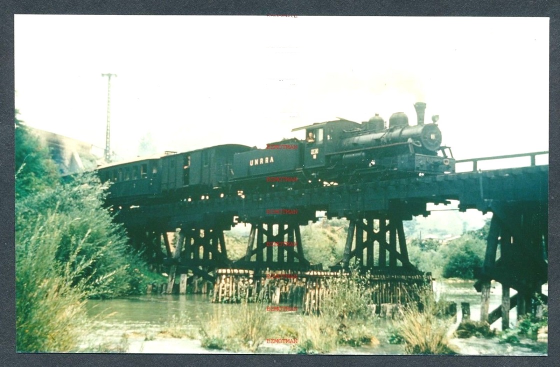 s-l1600 UNRRA 18 colour photo.jpg