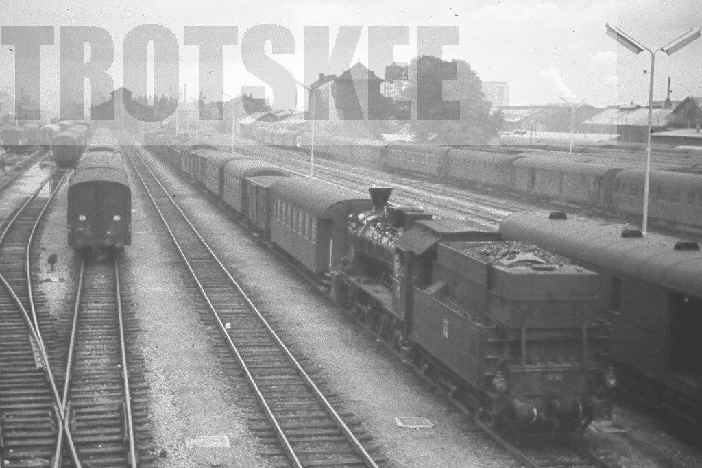 s-l1600 Loco 35 182 1966 Original Jugoslavia.jpg