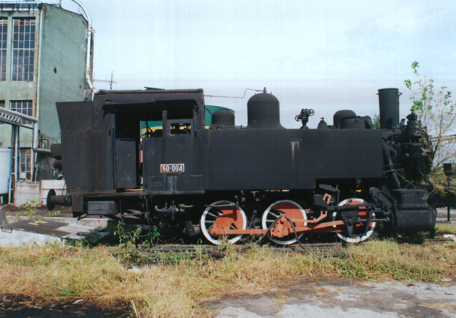 60-004.jpg