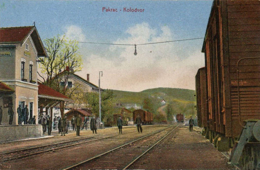 Pakrsac_stanica.jpg