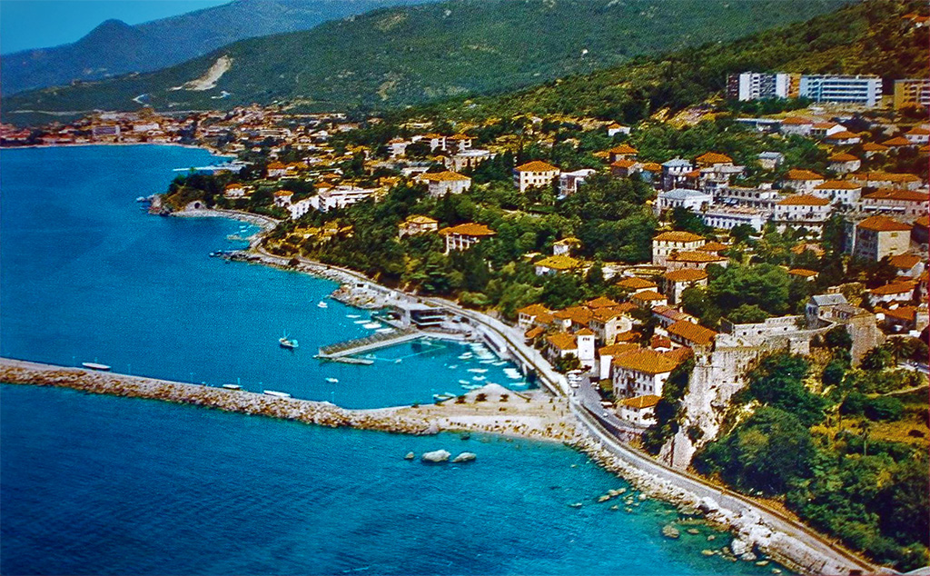 Herceg Novi 1960. Postavio Milan Suvajac..jpg