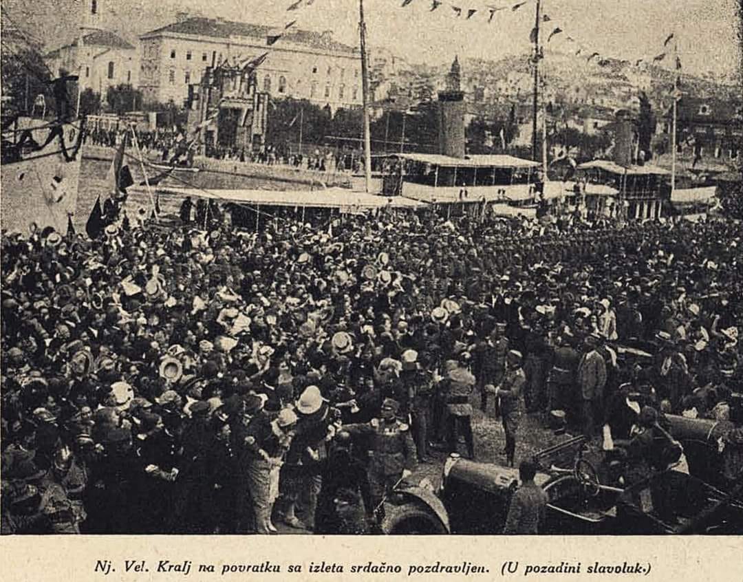 Zadnji dan kraljevskog posjeta Splitu 1925.te godine.jpg