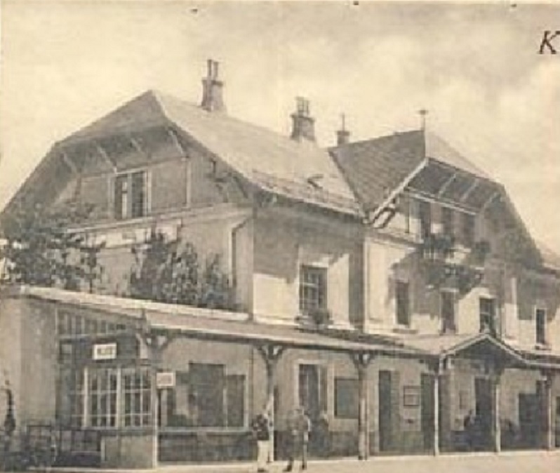 736_001  BLED bahnhof railway station.jpg