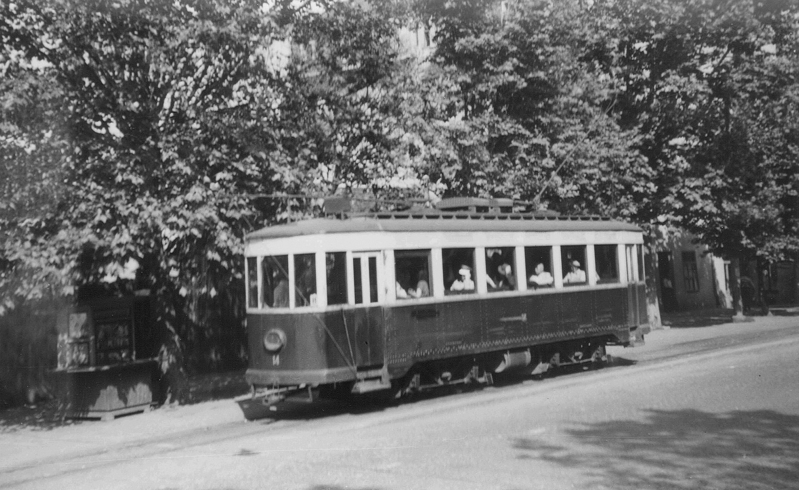09 BBC - 14d - 02.jpg