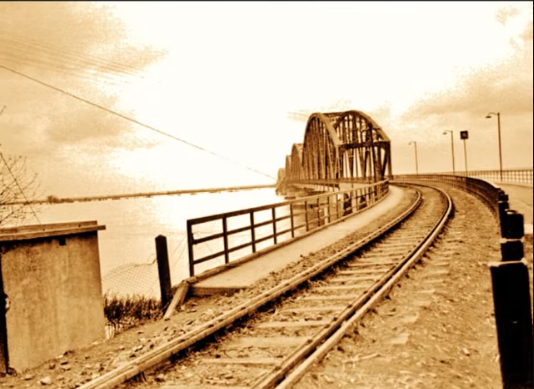 Ulaz na Pančevački most.jpg