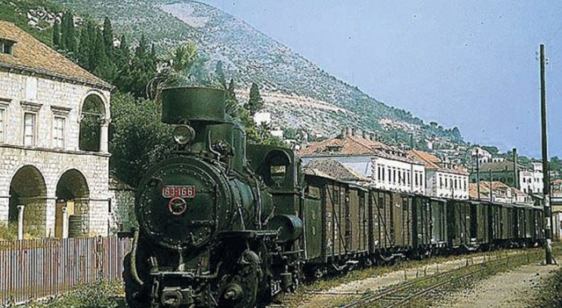 83-166.jpg