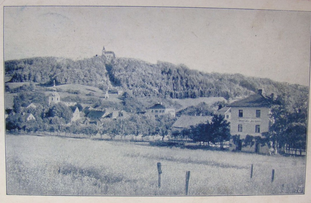 978_001 Smarje pri Jelsah.Railway station Celje-Rogatec.jpg