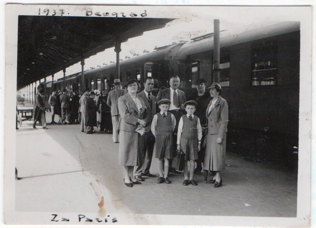 Peron Beogradske zeleznicke stanice 1937. godine.jpg