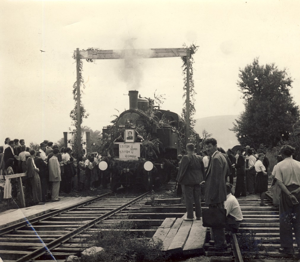Svečano puštanje u saobraćaj pruge Grubišino Polje-Veliki Bastaji, 27.VII 1950.jpg