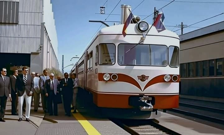 JŽ 712 (ŽTO Skopje), spreman za put do Jugoslaviju, ispred fabrike &quot;Macosa&quot;, Barcelona - 1973 god.