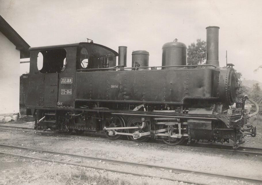Parna lokomotiva serije JDŽ 72-014, proizvedena u fabrici Henšel 1908. g. Nosila oznake SDŽ 364 - SHS 11324..jpg