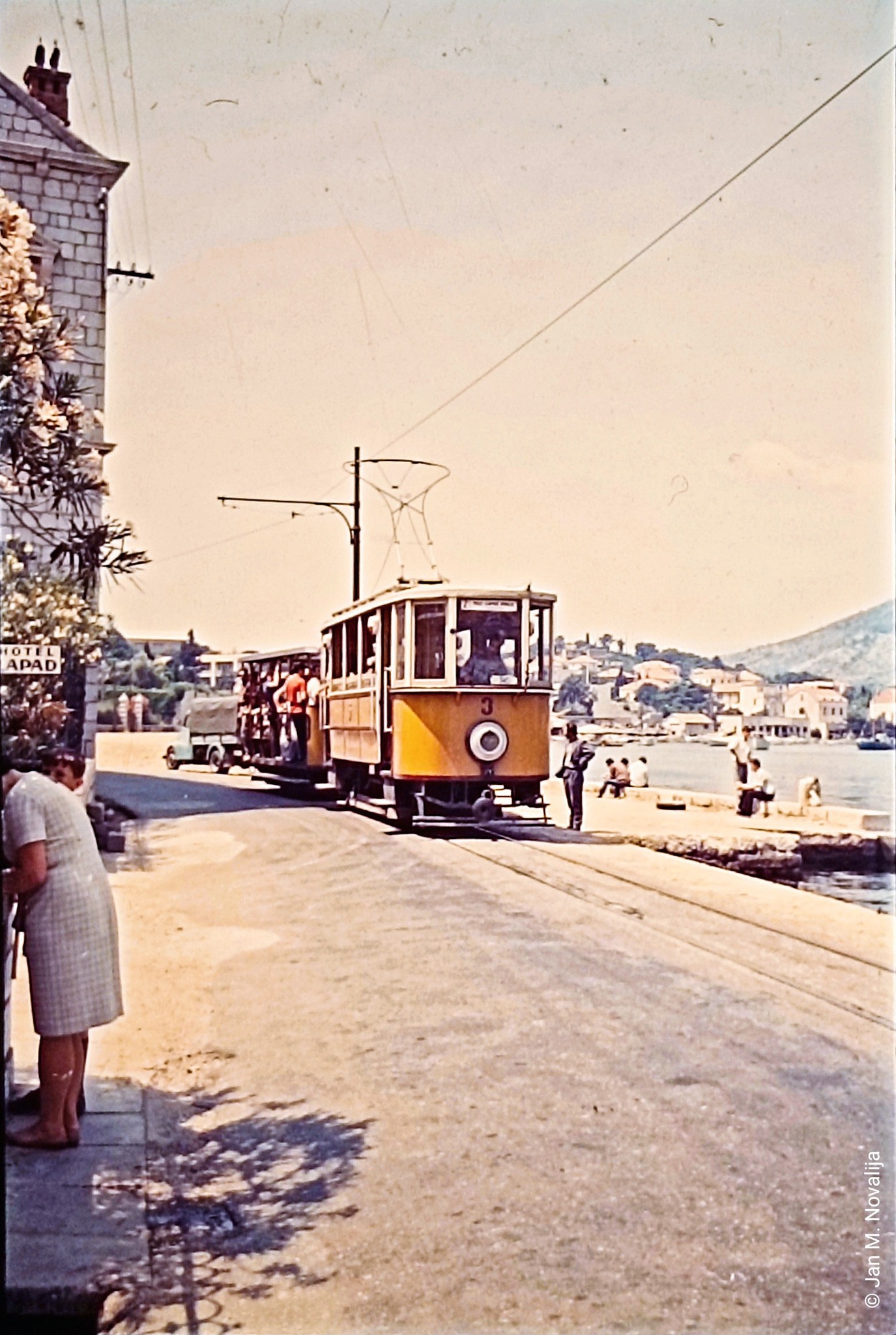 du 1965.jpg