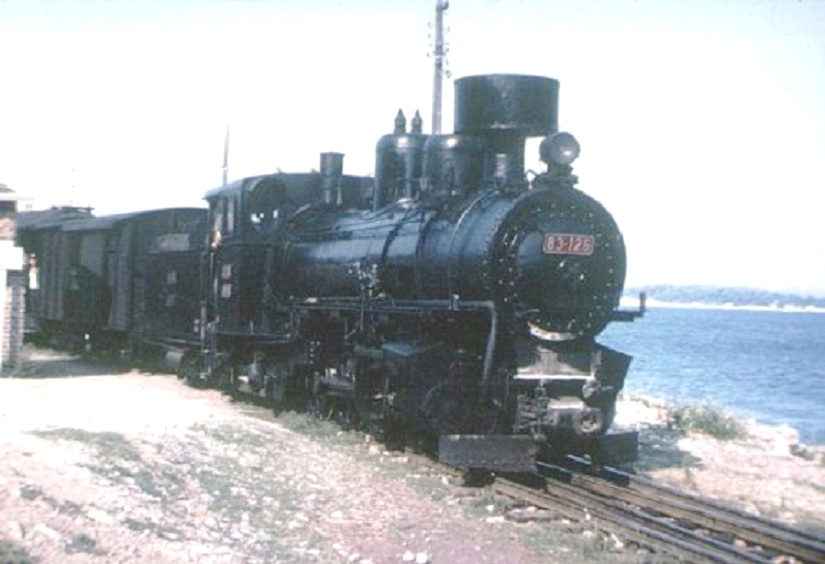 DU 83-126 67.jpg