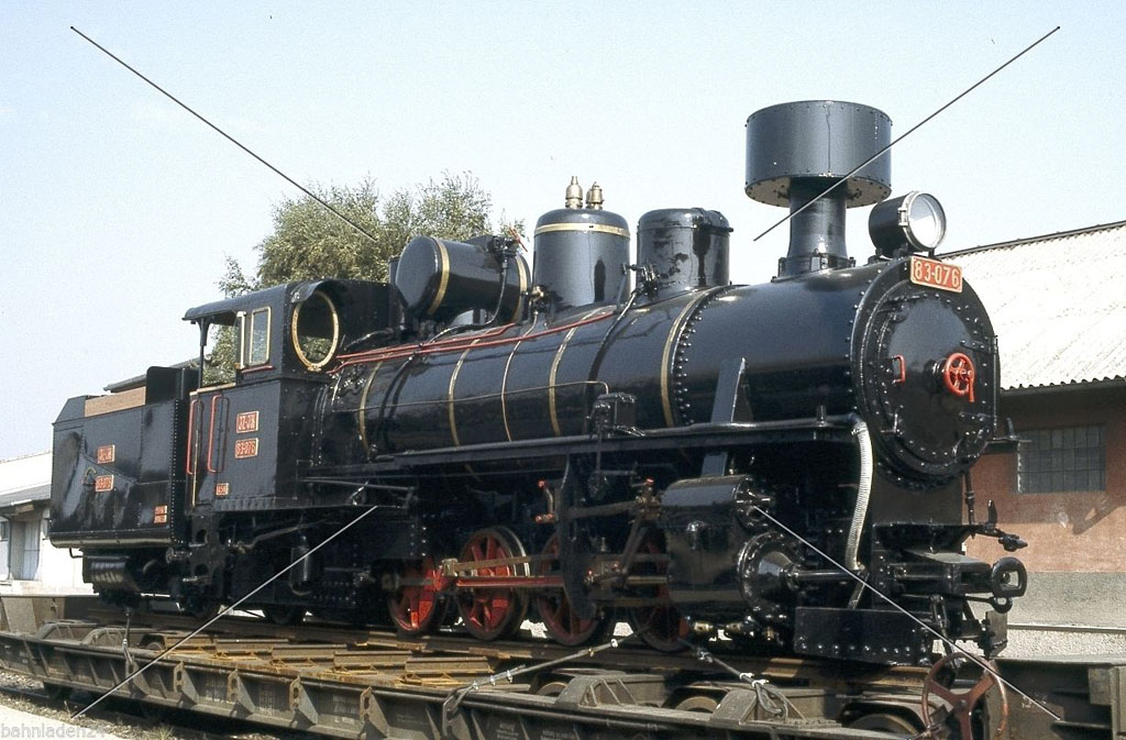 83-076-1.jpg