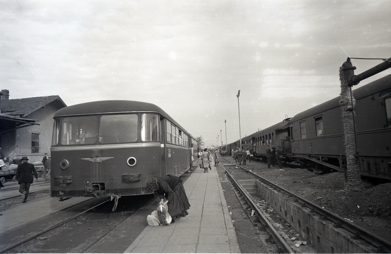 812 NS.jpg