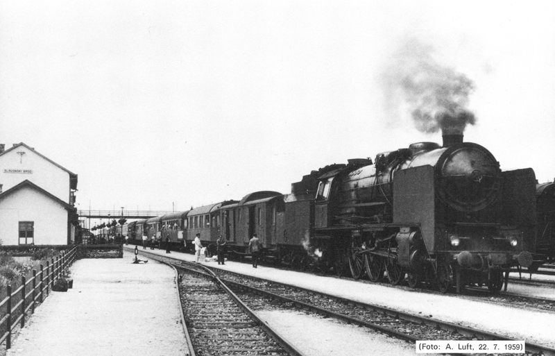 05-016.jpg