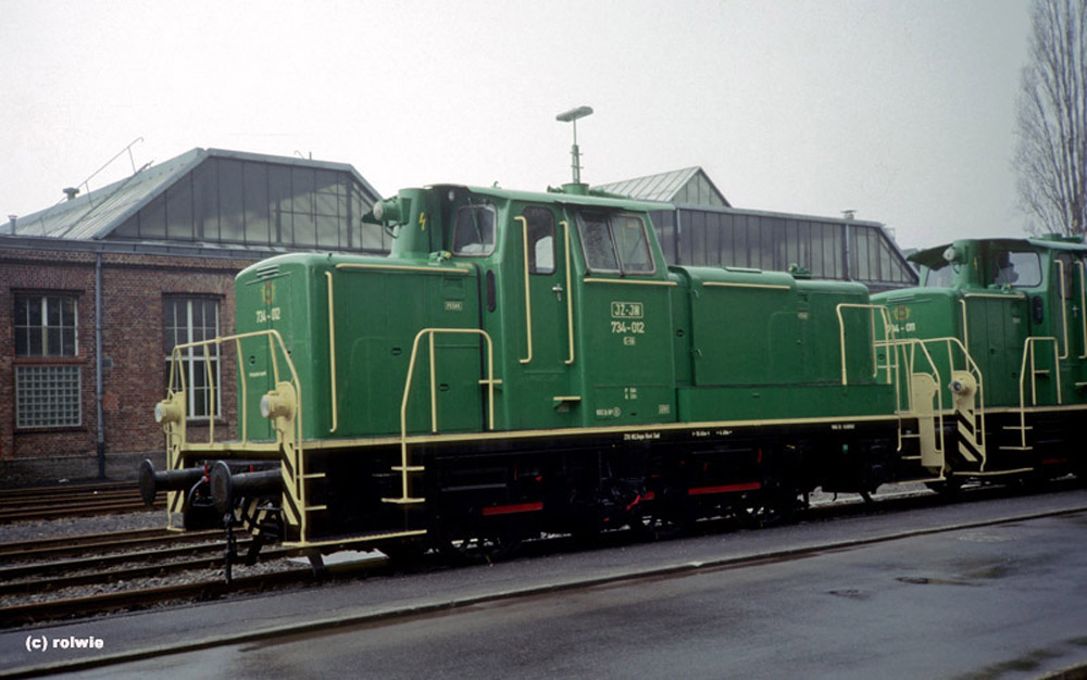 734-012.jpg