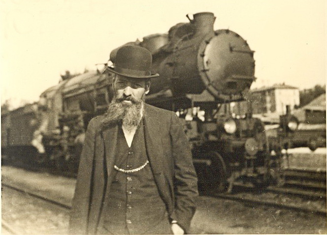 1928-evzen-deroco-pred-p.jpg