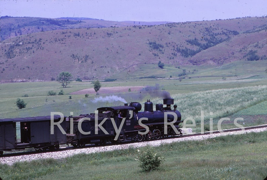 83-083.jpg