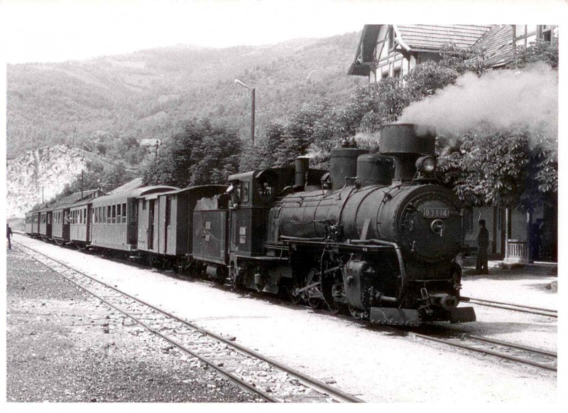 83-114.jpg