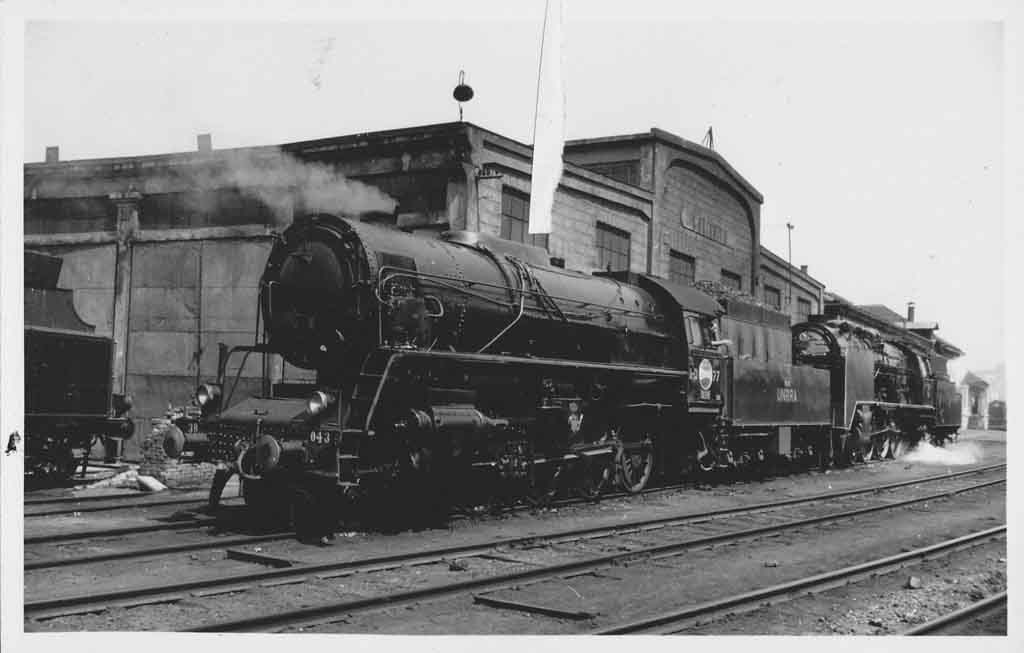 38-043.jpg