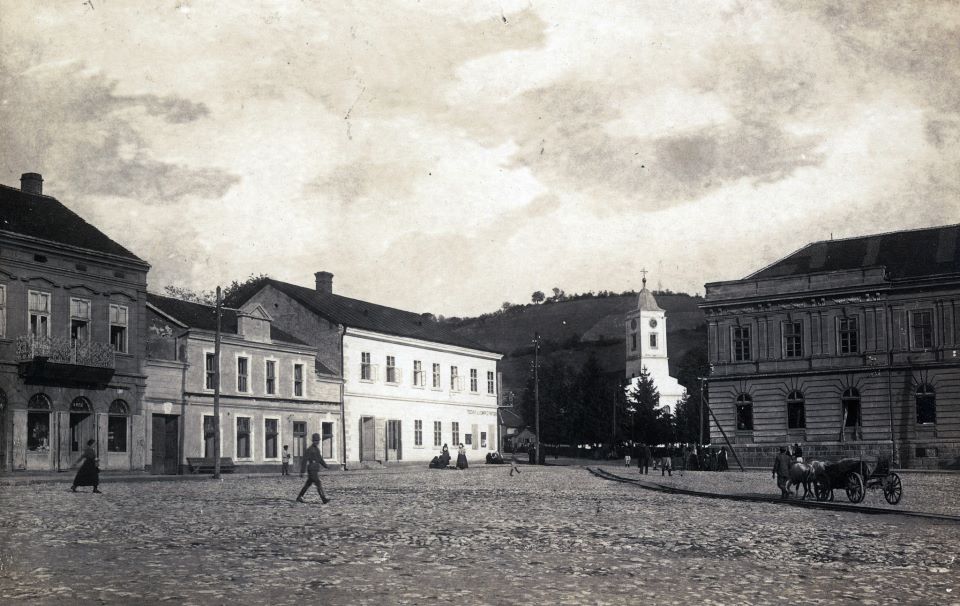 1917 dekoviljska pruga u Uzicu.jpg