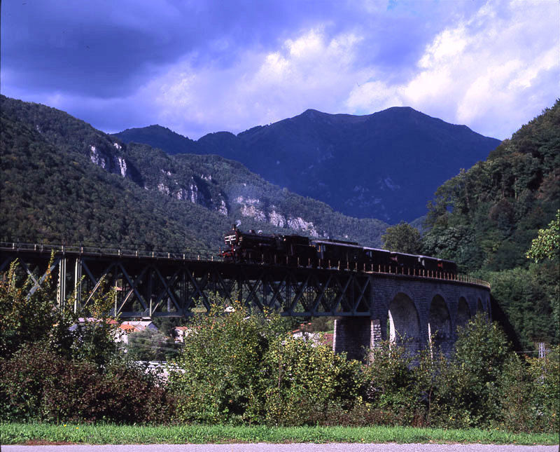 3 s-l1600 03-002 SL.jpg