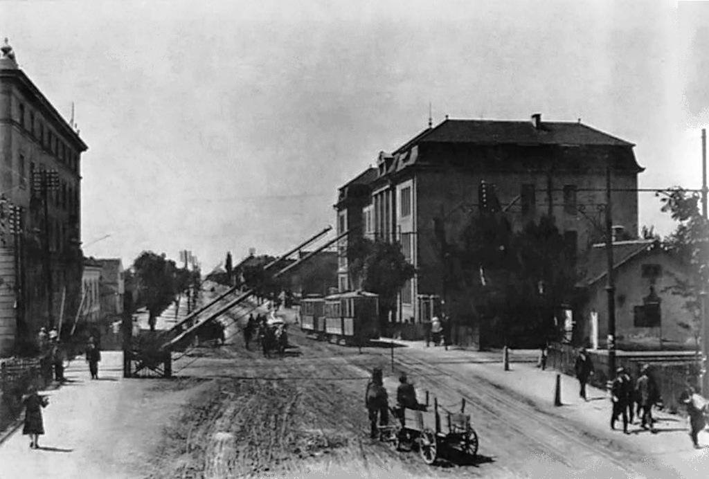 1926.jpg