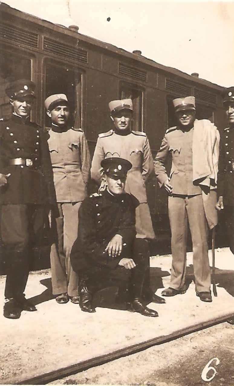 Oficiri.jpg